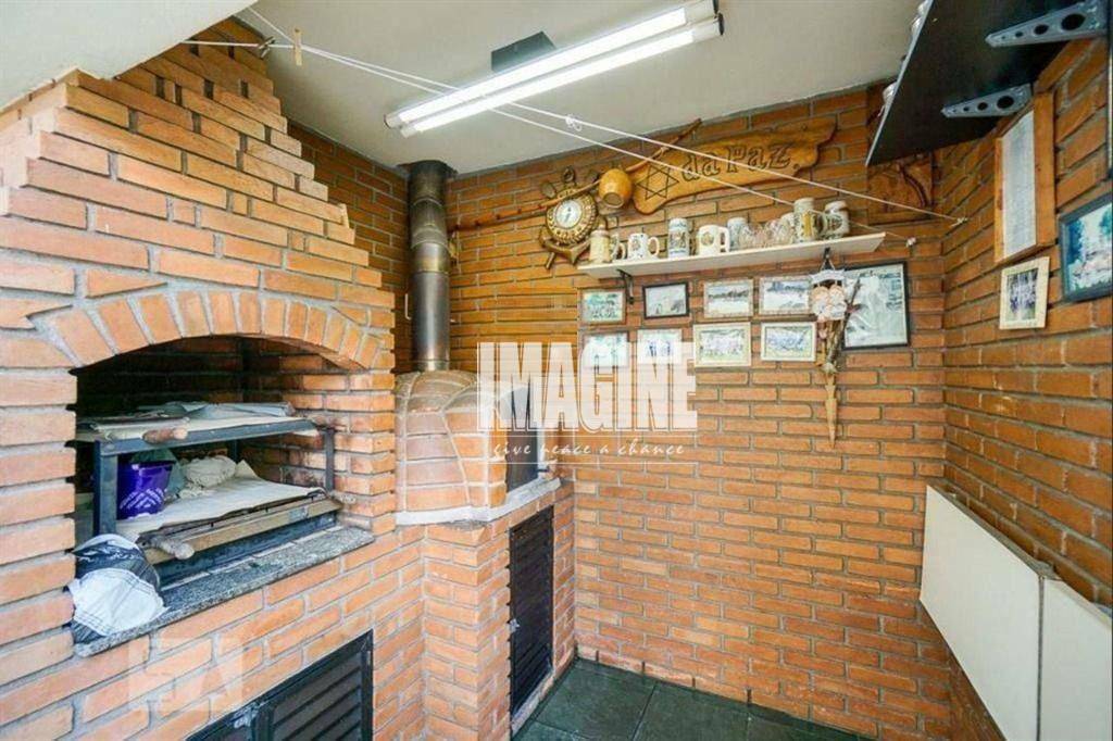 Sobrado à venda com 3 quartos, 210m² - Foto 13