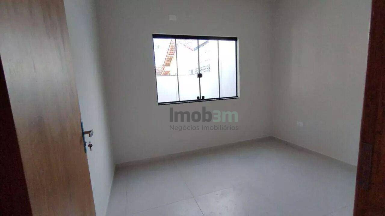 Casa à venda com 3 quartos, 80m² - Foto 9