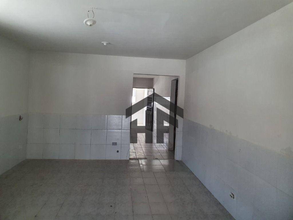 Casa à venda com 3 quartos, 185m² - Foto 10