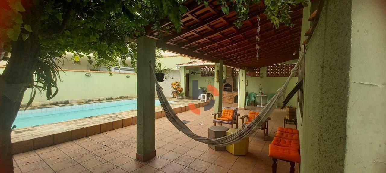 Casa à venda com 4 quartos, 177m² - Foto 21