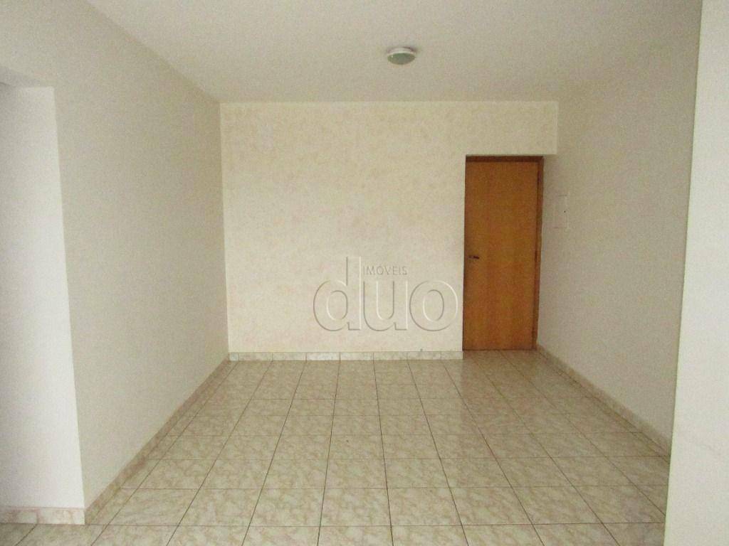 Apartamento à venda com 3 quartos, 73m² - Foto 3