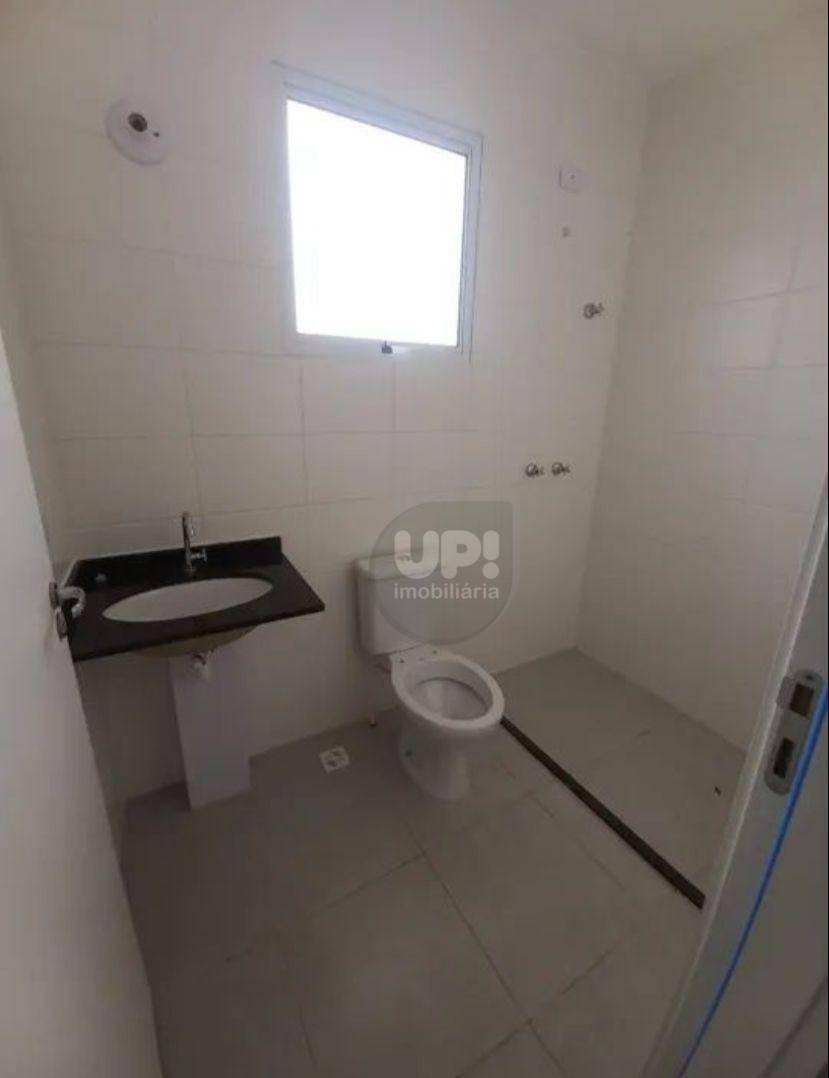 Casa à venda com 3 quartos, 67m² - Foto 5