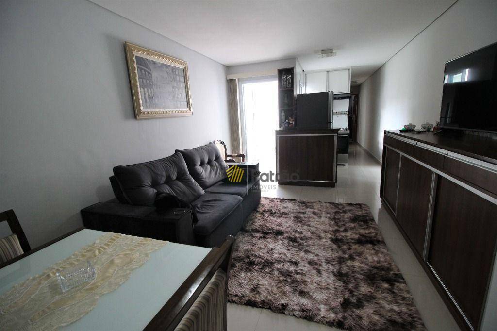 Apartamento à venda com 2 quartos, 70m² - Foto 16