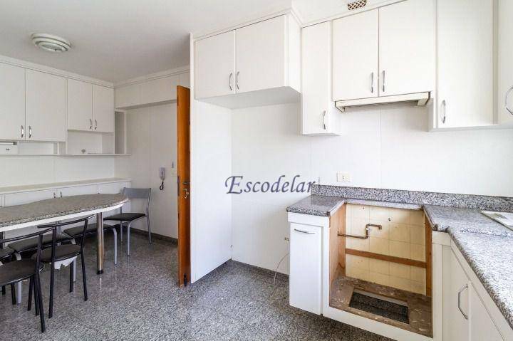 Apartamento à venda com 4 quartos, 170m² - Foto 28