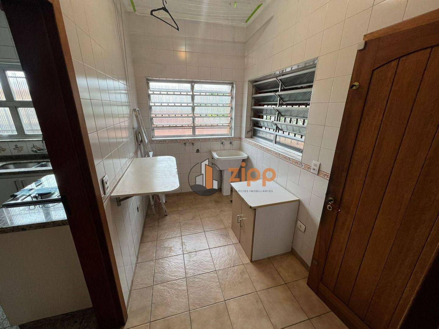 Sobrado à venda com 4 quartos, 280m² - Foto 28