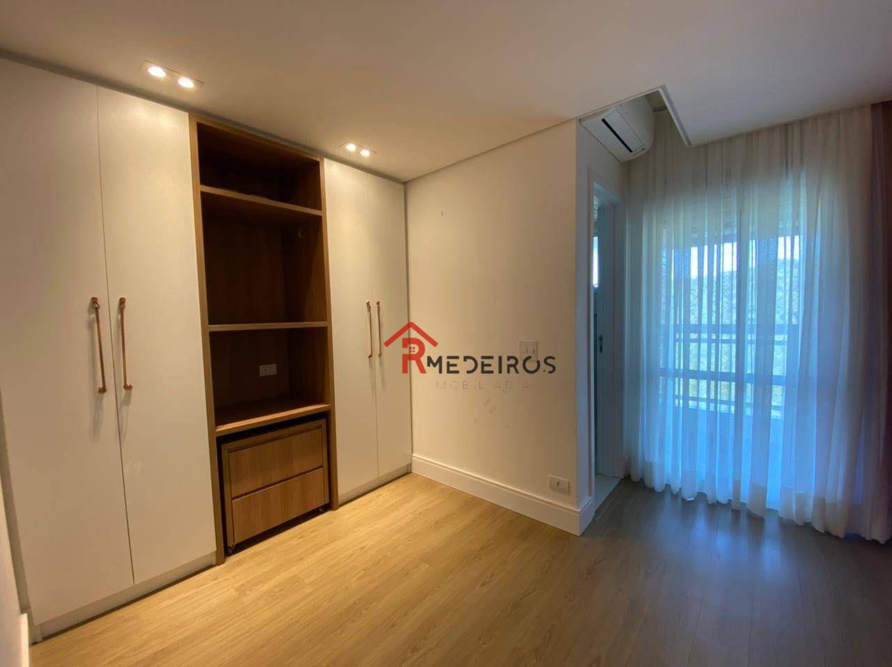 Apartamento à venda com 3 quartos, 145m² - Foto 9