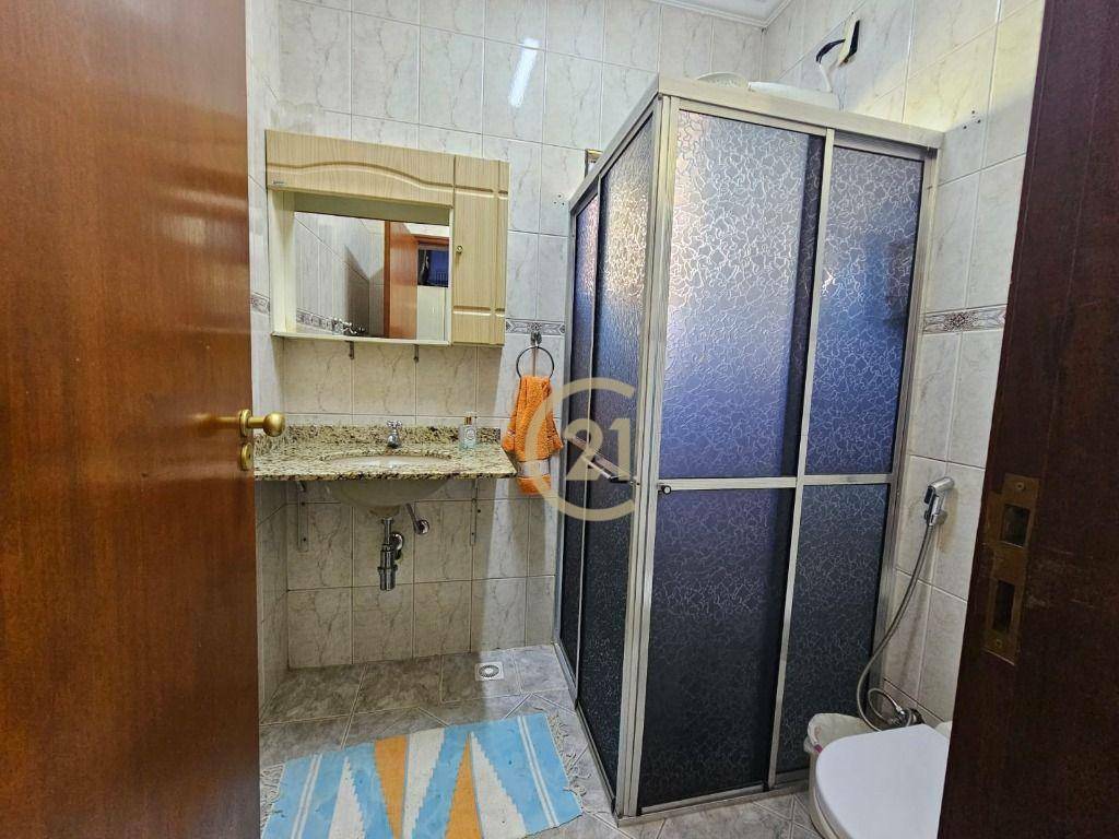 Sobrado à venda com 4 quartos, 220m² - Foto 18