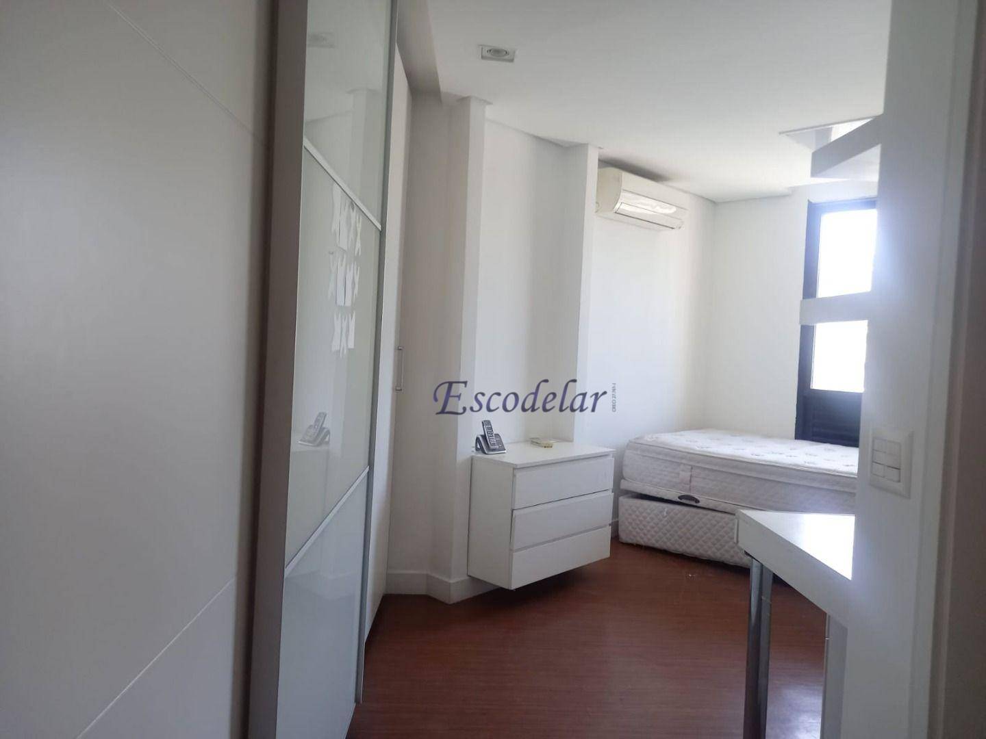 Cobertura para alugar com 4 quartos, 350m² - Foto 25