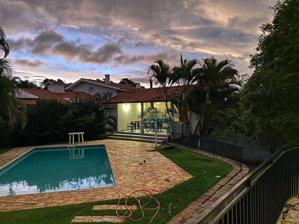 Casa de Condomínio à venda com 4 quartos, 376m² - Foto 6