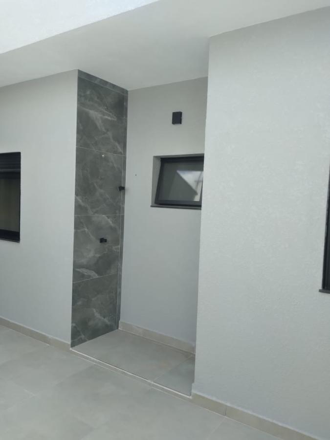 Casa de Condomínio à venda com 3 quartos, 140m² - Foto 4