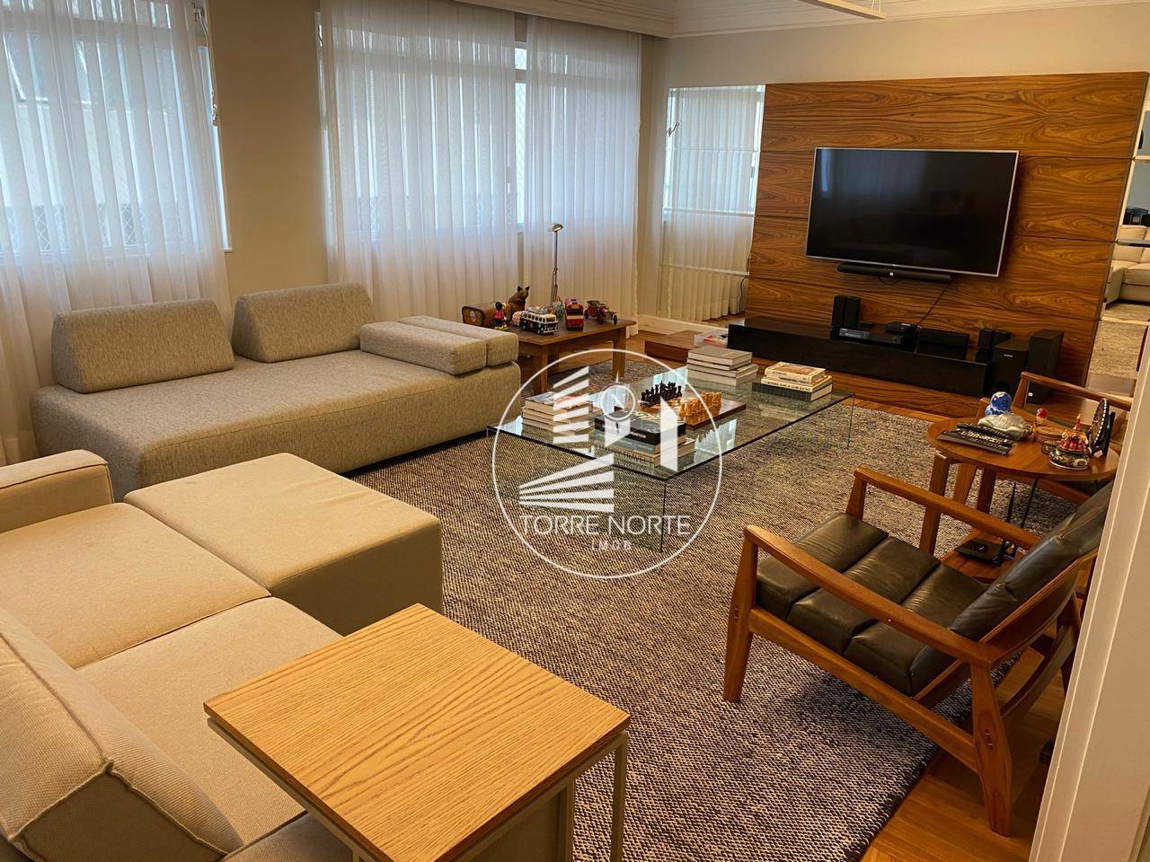 Apartamento à venda e aluguel com 3 quartos, 190m² - Foto 24