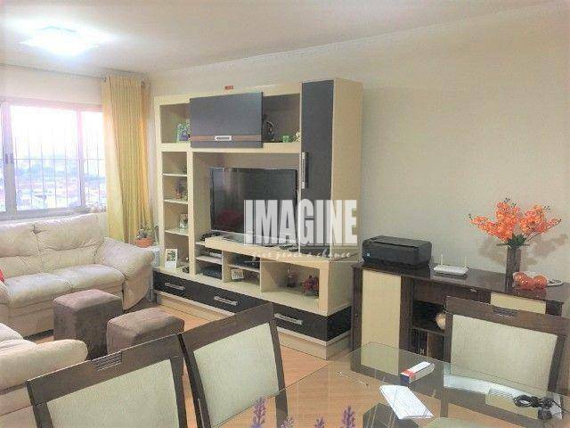 Apartamento à venda com 3 quartos, 93m² - Foto 2