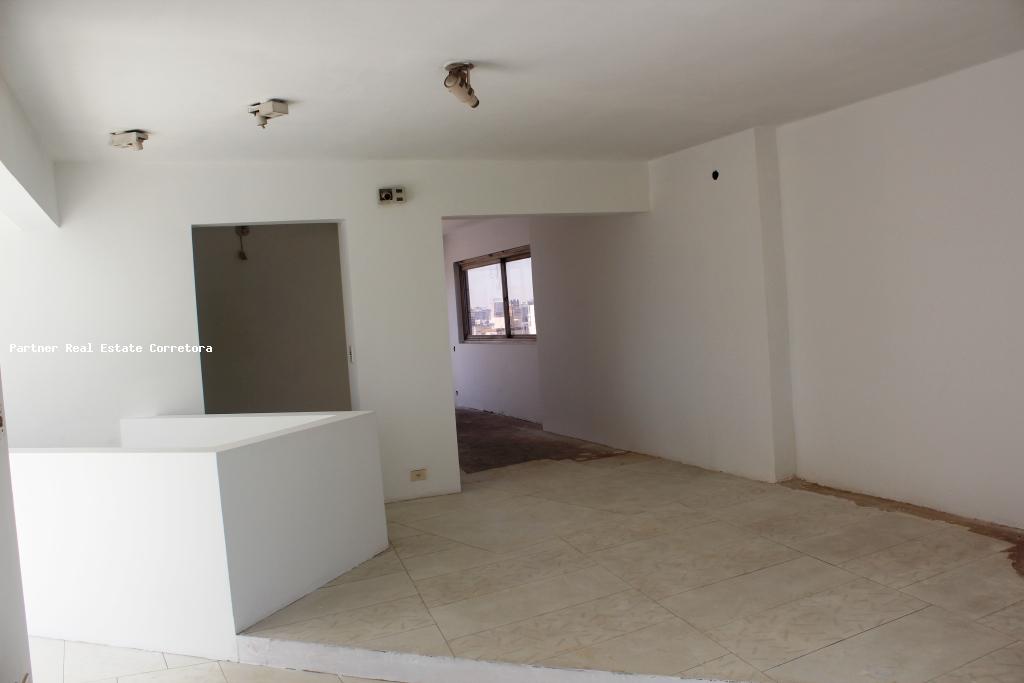 Cobertura à venda com 4 quartos, 642m² - Foto 31