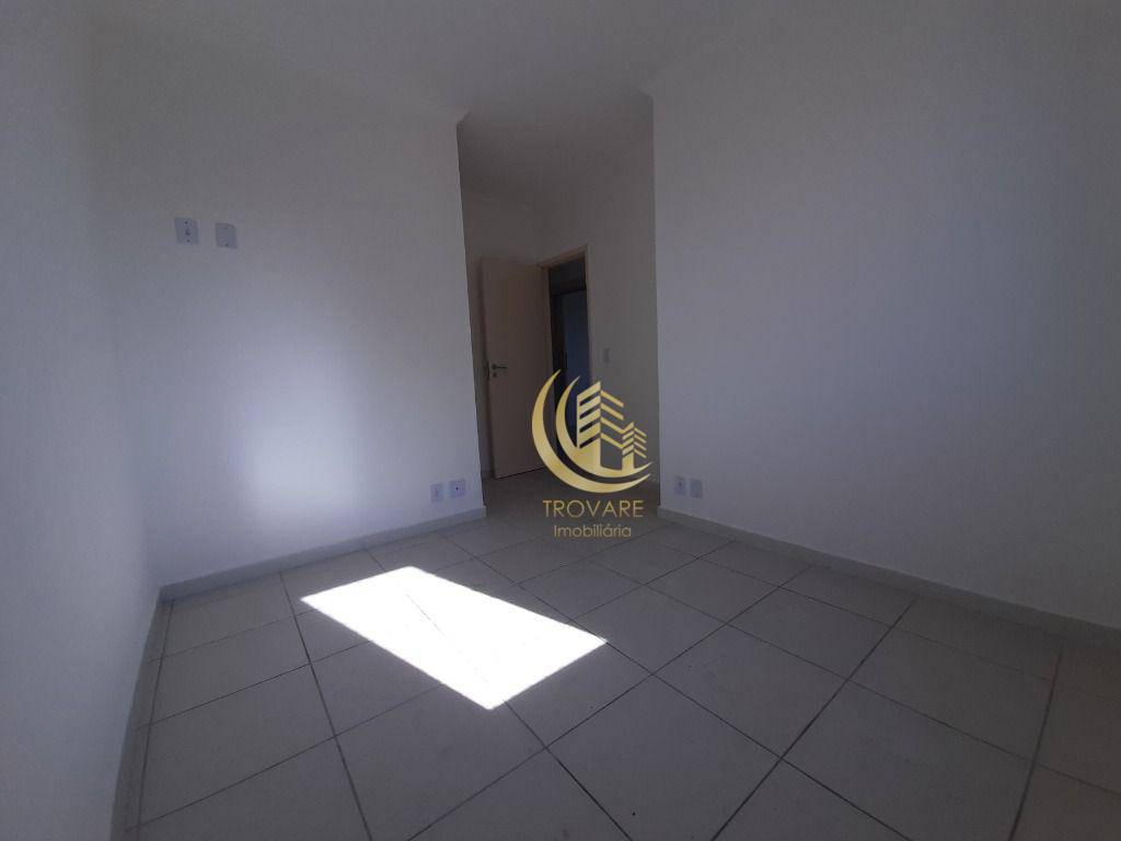 Apartamento à venda com 3 quartos, 94m² - Foto 13