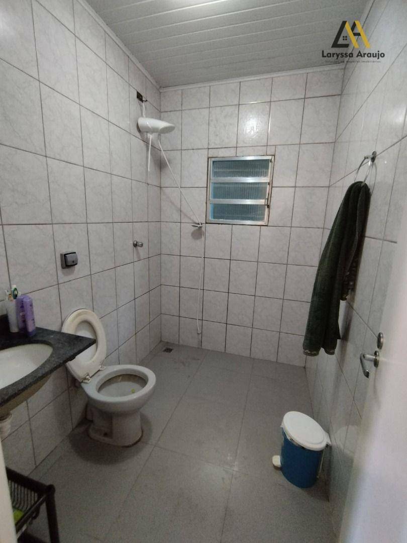 Casa à venda com 3 quartos, 90m² - Foto 12