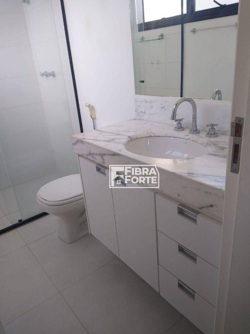 Casa de Condomínio para alugar com 3 quartos, 140m² - Foto 5