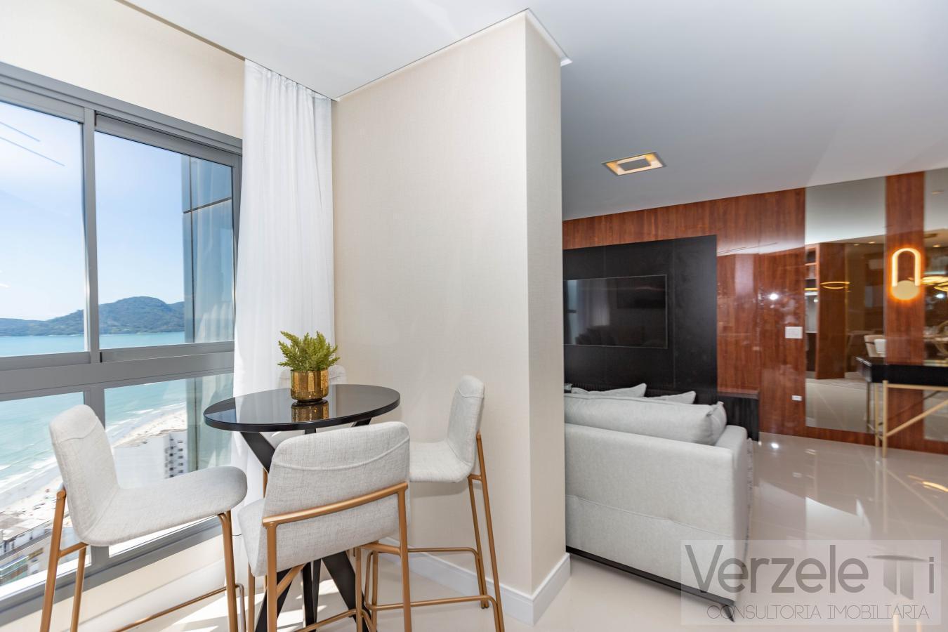 Apartamento à venda com 4 quartos, 182m² - Foto 6