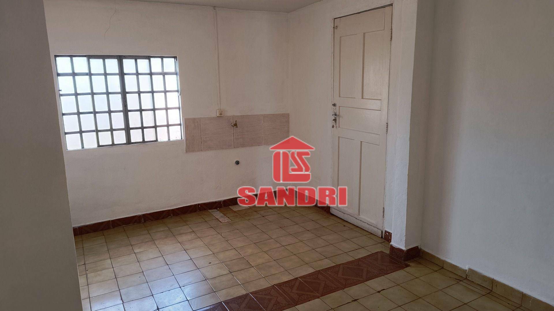 Casa à venda e aluguel com 2 quartos, 100m² - Foto 8