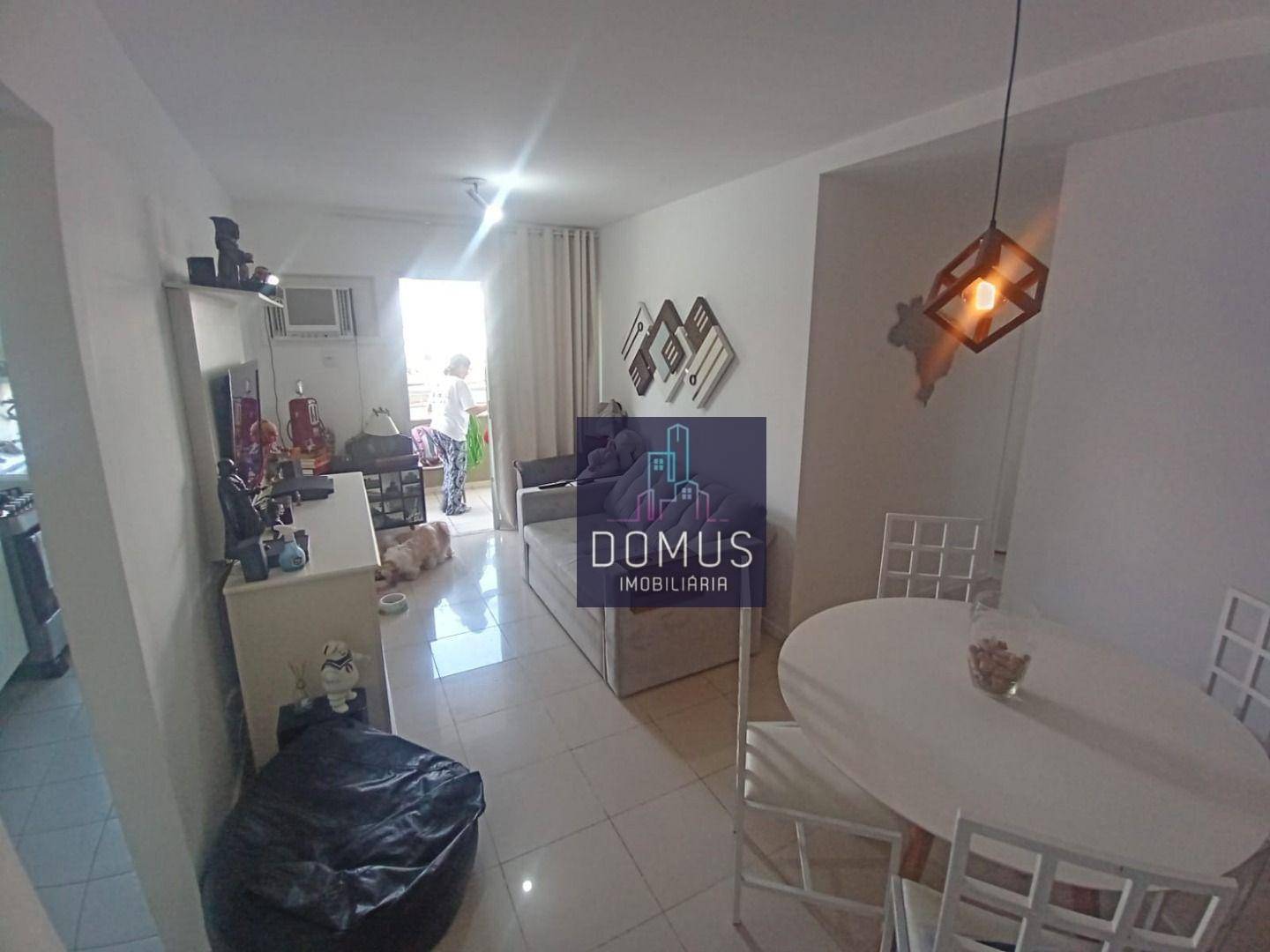 Apartamento à venda com 2 quartos, 65m² - Foto 3