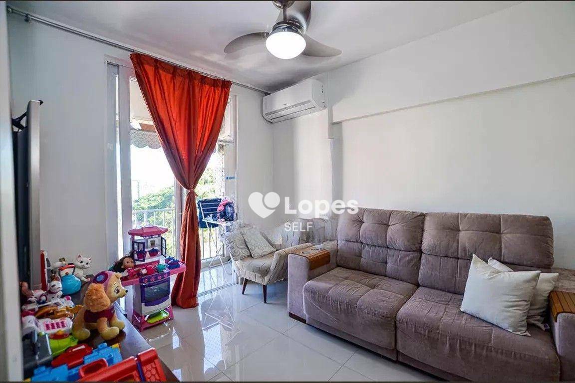 Apartamento à venda com 3 quartos, 78m² - Foto 2