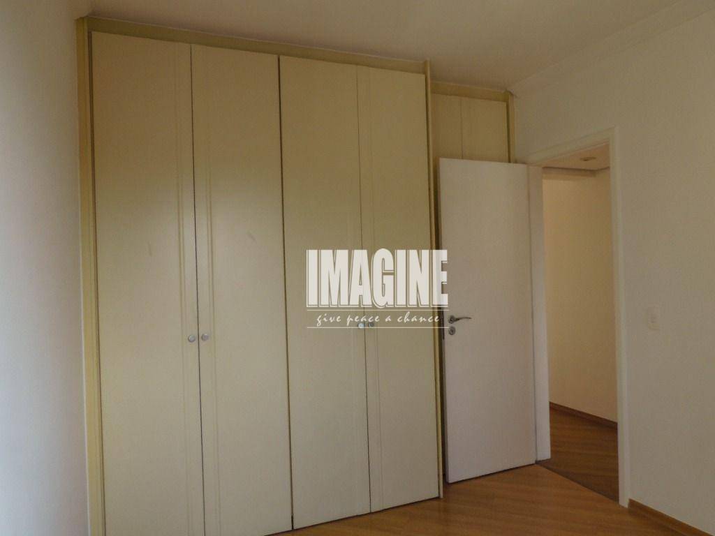 Apartamento à venda com 4 quartos, 170m² - Foto 6