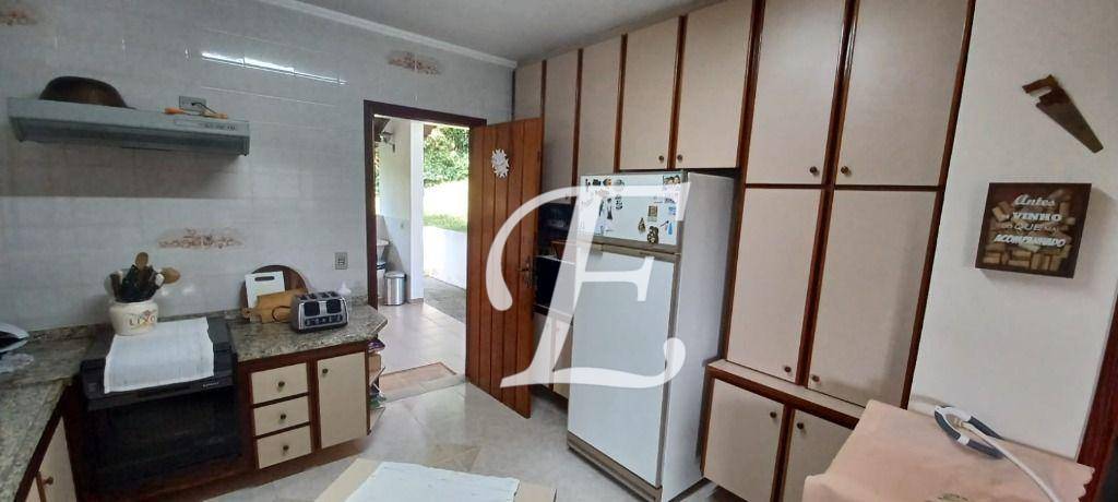 Casa de Condomínio à venda com 3 quartos, 200m² - Foto 11