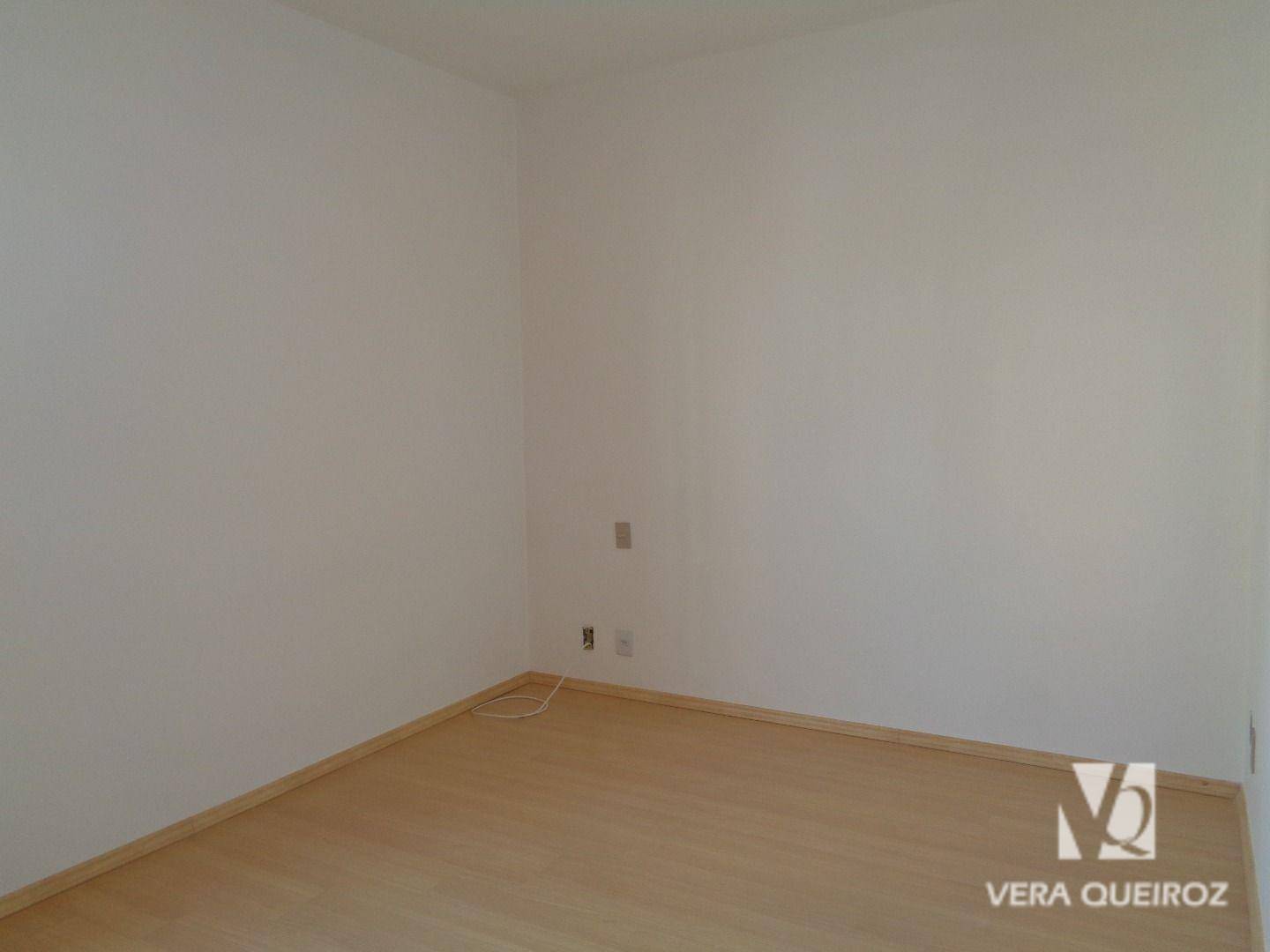 Apartamento para alugar com 2 quartos, 91m² - Foto 13