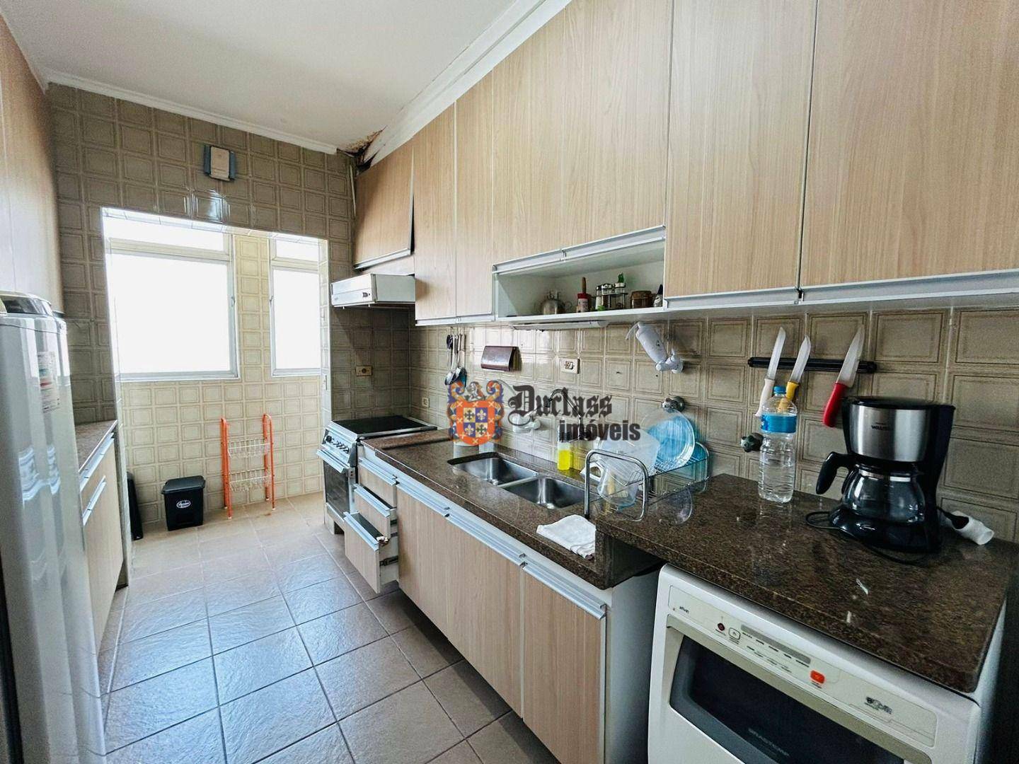 Apartamento à venda com 4 quartos, 136m² - Foto 8