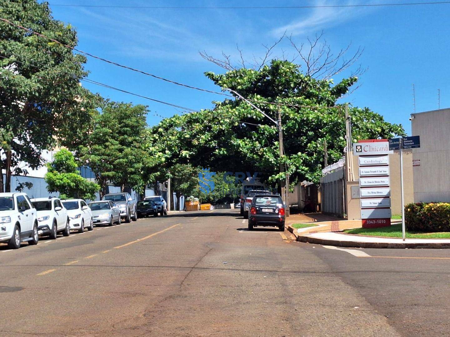 Casa para alugar com 3 quartos, 230m² - Foto 5