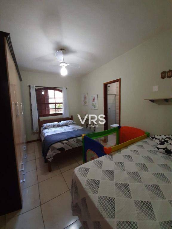 Casa de Condomínio à venda com 4 quartos, 218m² - Foto 14