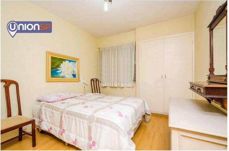 Apartamento à venda com 3 quartos, 95m² - Foto 3