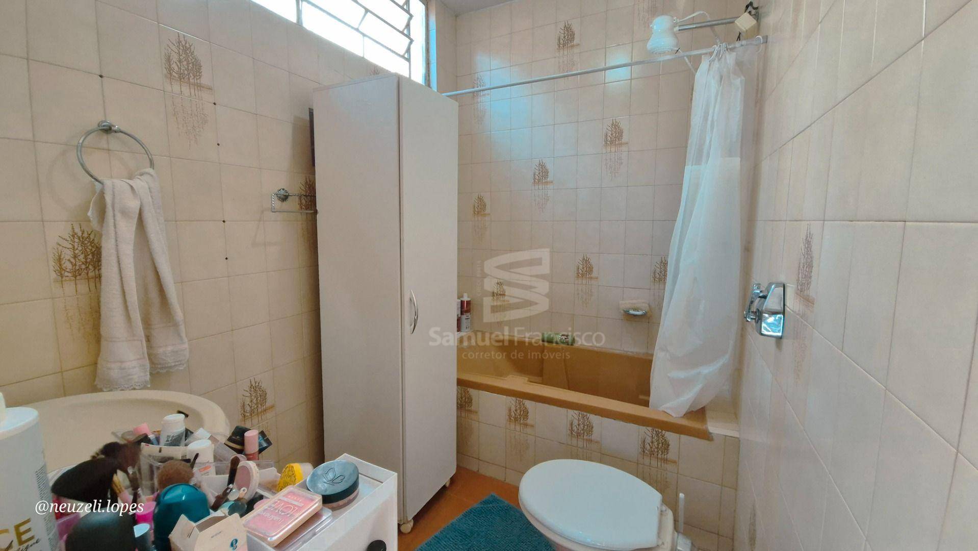 Casa à venda com 3 quartos, 200m² - Foto 14