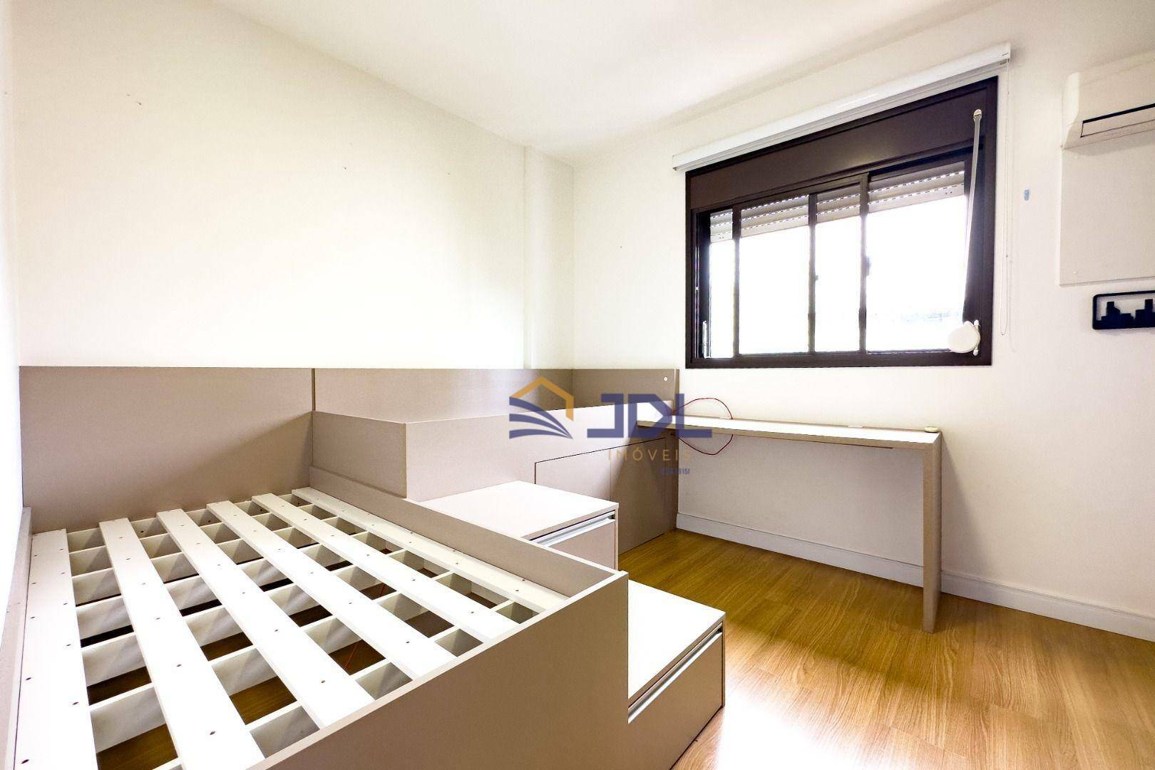 Apartamento à venda com 3 quartos, 113m² - Foto 21