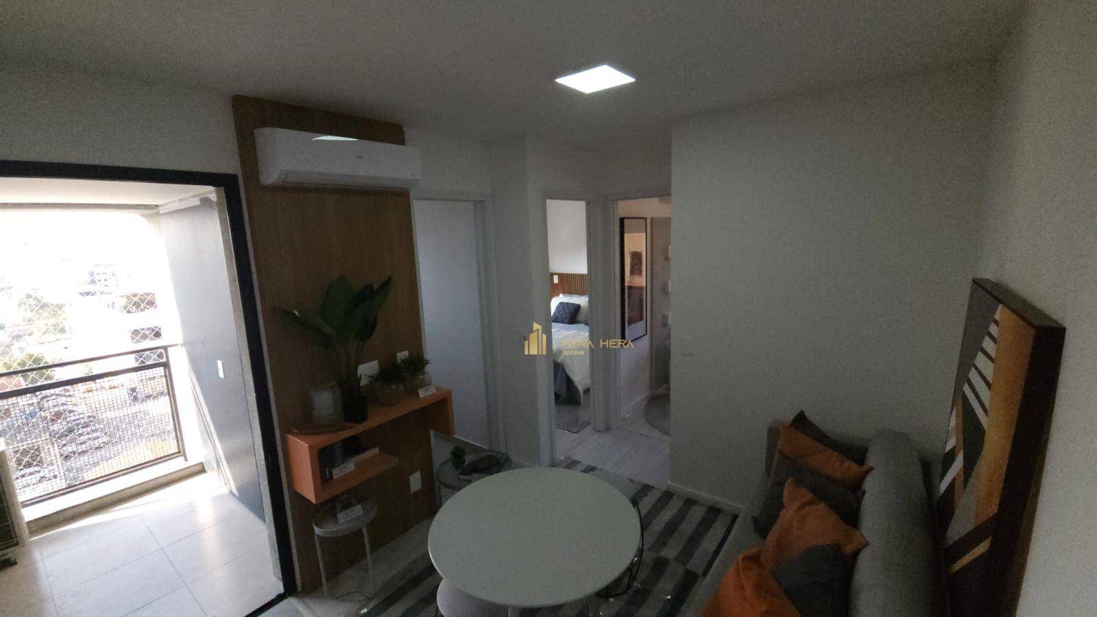 Apartamento à venda com 2 quartos, 38m² - Foto 17