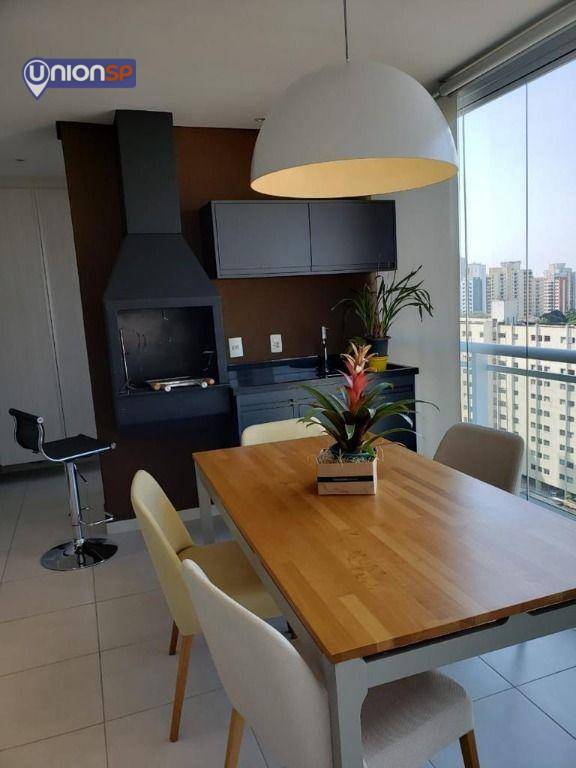 Apartamento à venda com 2 quartos, 69m² - Foto 7