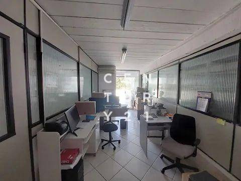 Prédio Inteiro para alugar, 131m² - Foto 5