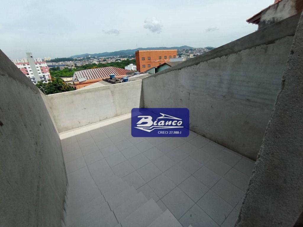 Sobrado à venda com 3 quartos, 140m² - Foto 2