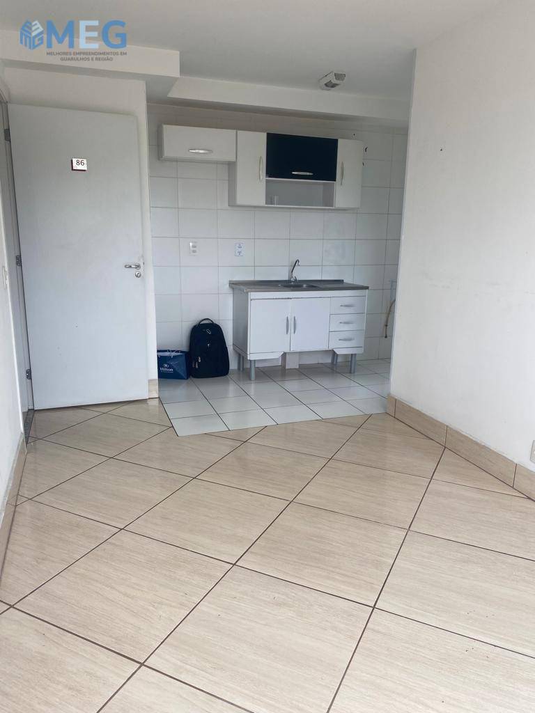 Apartamento à venda com 2 quartos, 43m² - Foto 7