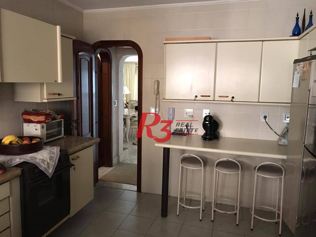 Apartamento à venda com 3 quartos, 180m² - Foto 5