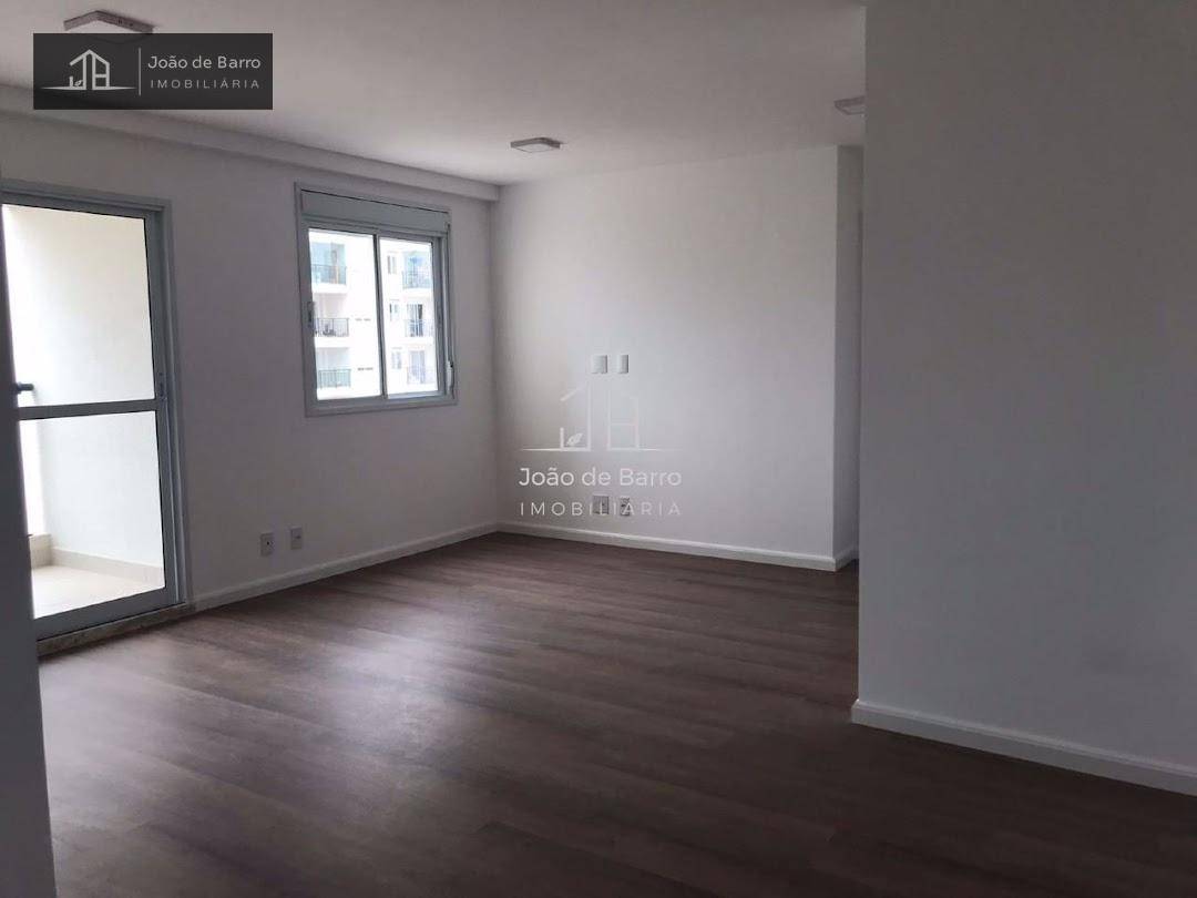 Apartamento à venda com 2 quartos, 68m² - Foto 2