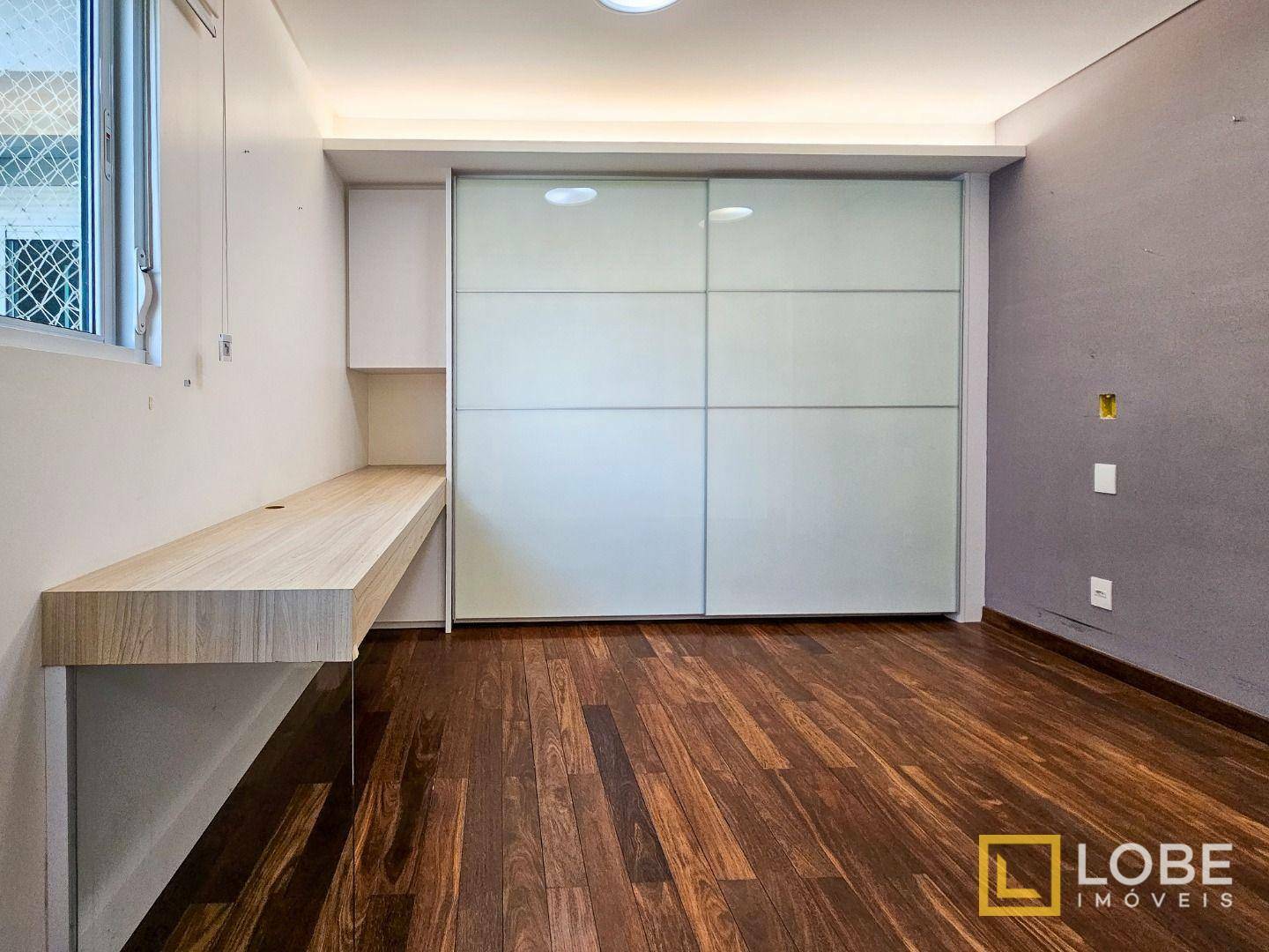 Apartamento à venda com 3 quartos, 217m² - Foto 15