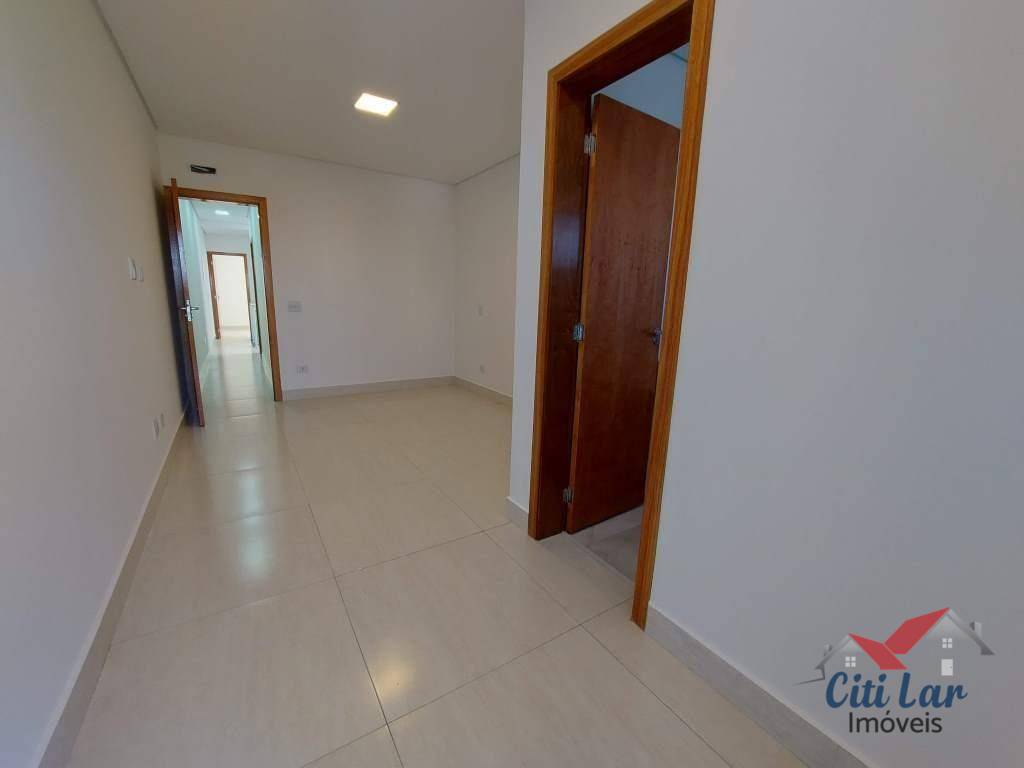 Sobrado à venda e aluguel com 3 quartos, 207m² - Foto 43