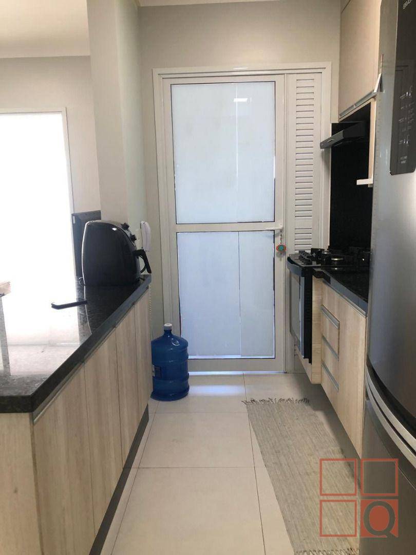 Apartamento à venda com 2 quartos, 71m² - Foto 5