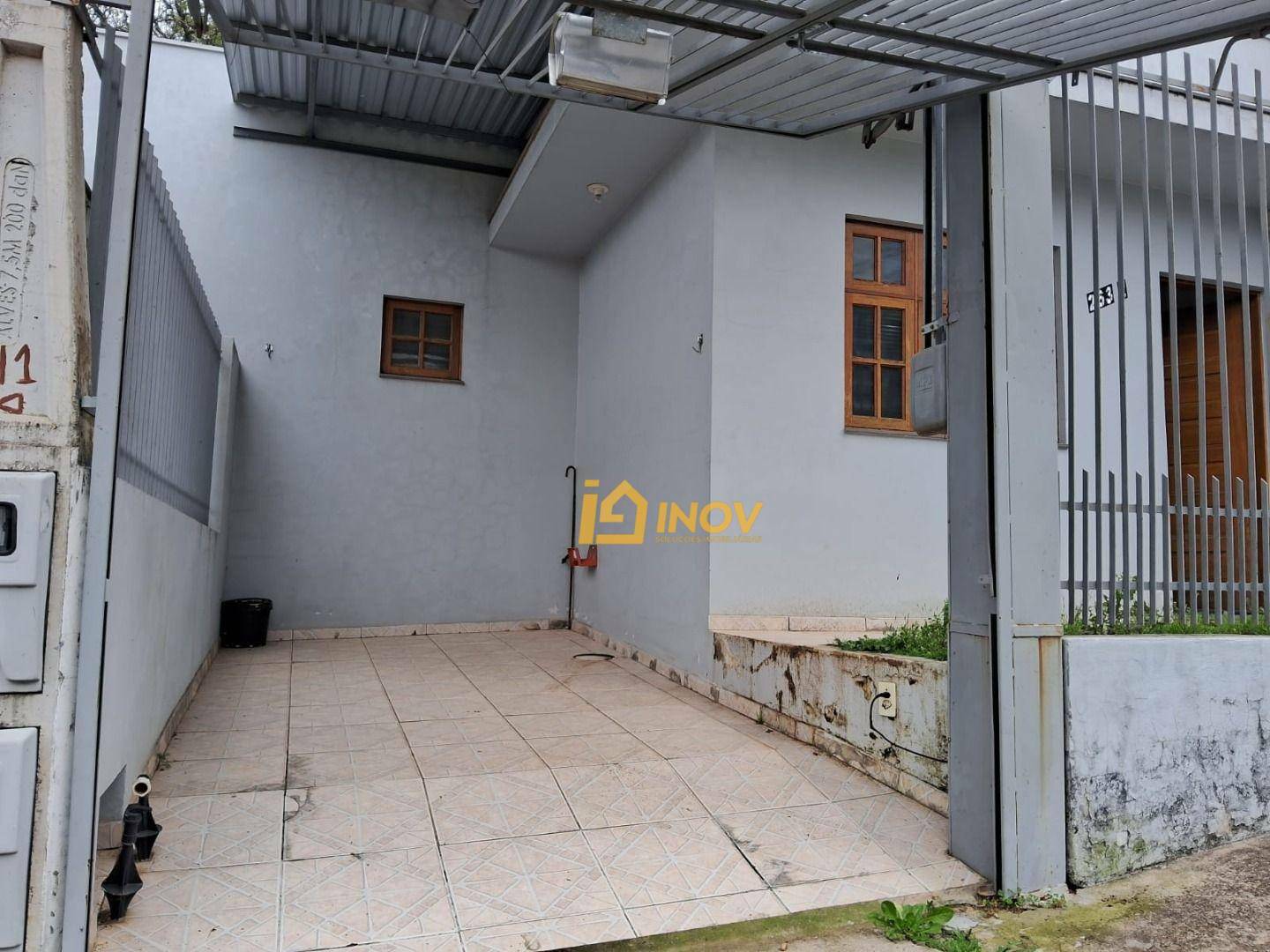 Casa à venda e aluguel com 2 quartos, 45m² - Foto 16