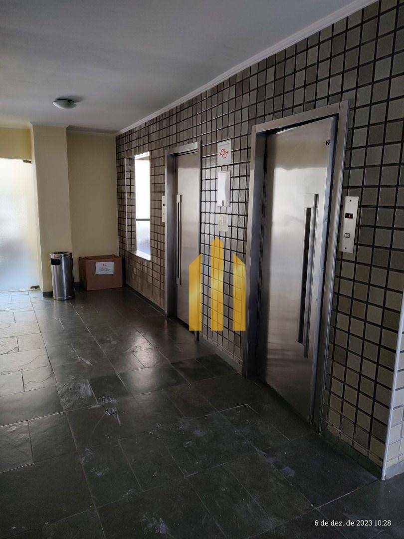 Apartamento à venda com 3 quartos, 70m² - Foto 20