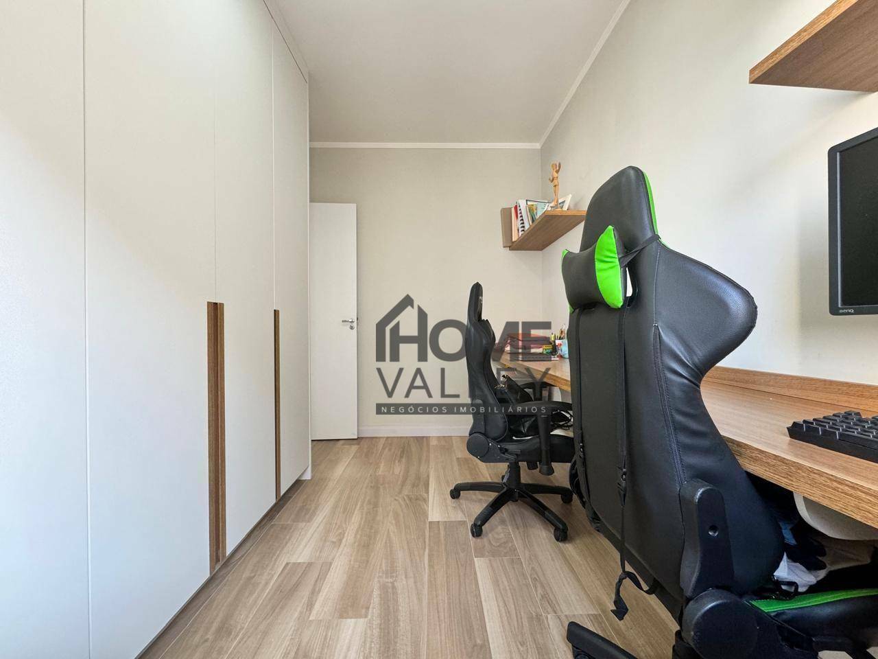 Apartamento à venda com 2 quartos, 55m² - Foto 18