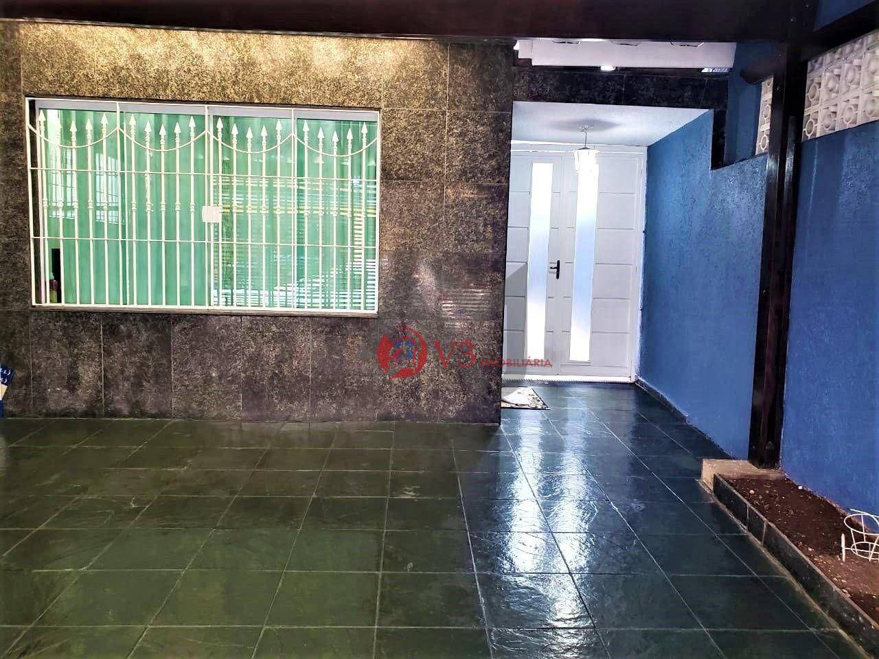 Sobrado à venda com 2 quartos, 110m² - Foto 2