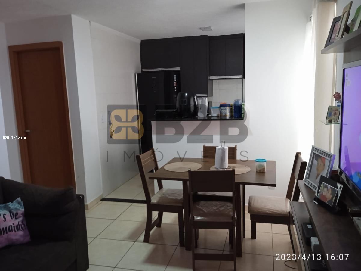 Apartamento à venda com 2 quartos, 41m² - Foto 2