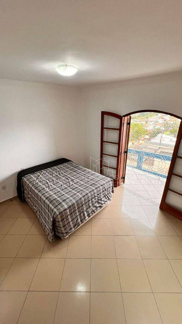 Casa à venda e aluguel com 3 quartos, 320m² - Foto 14