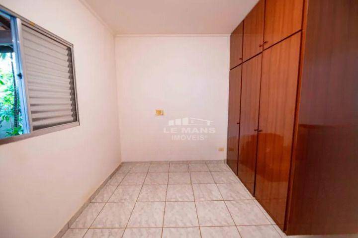 Casa à venda com 3 quartos, 178m² - Foto 14